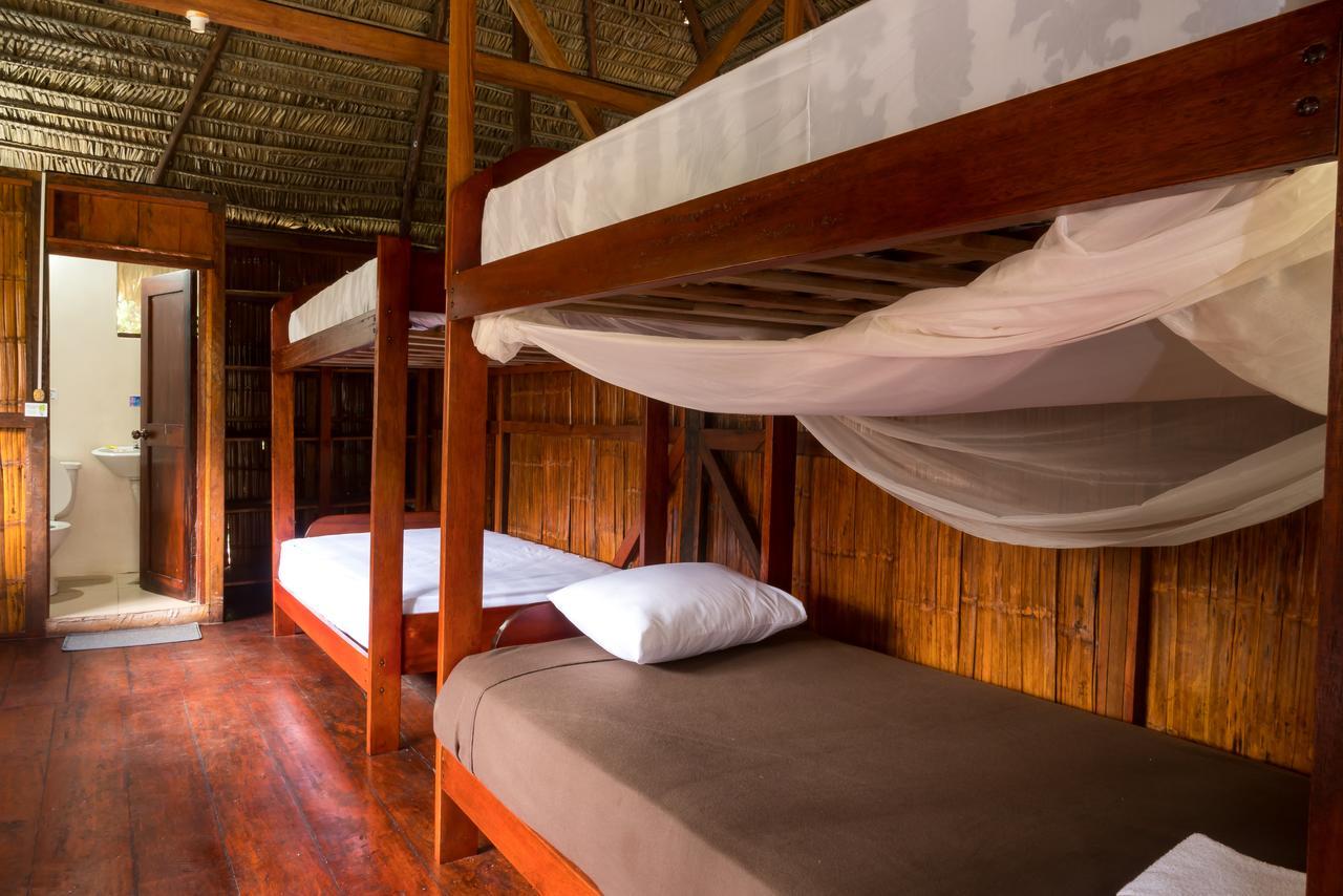 Green Forest Ecolodge Puerto Montufar Eksteriør billede