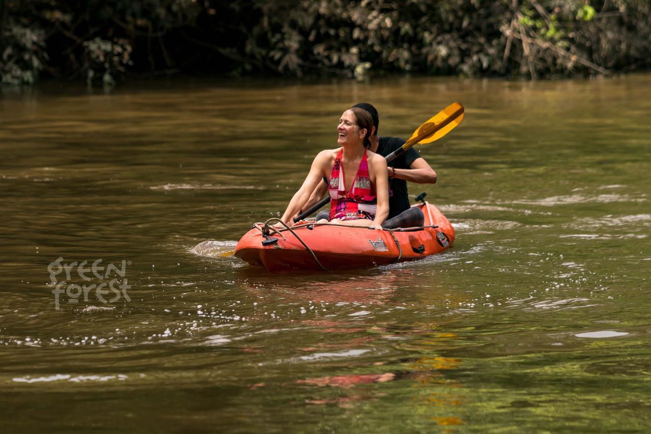 Green Forest Ecolodge Puerto Montufar Eksteriør billede